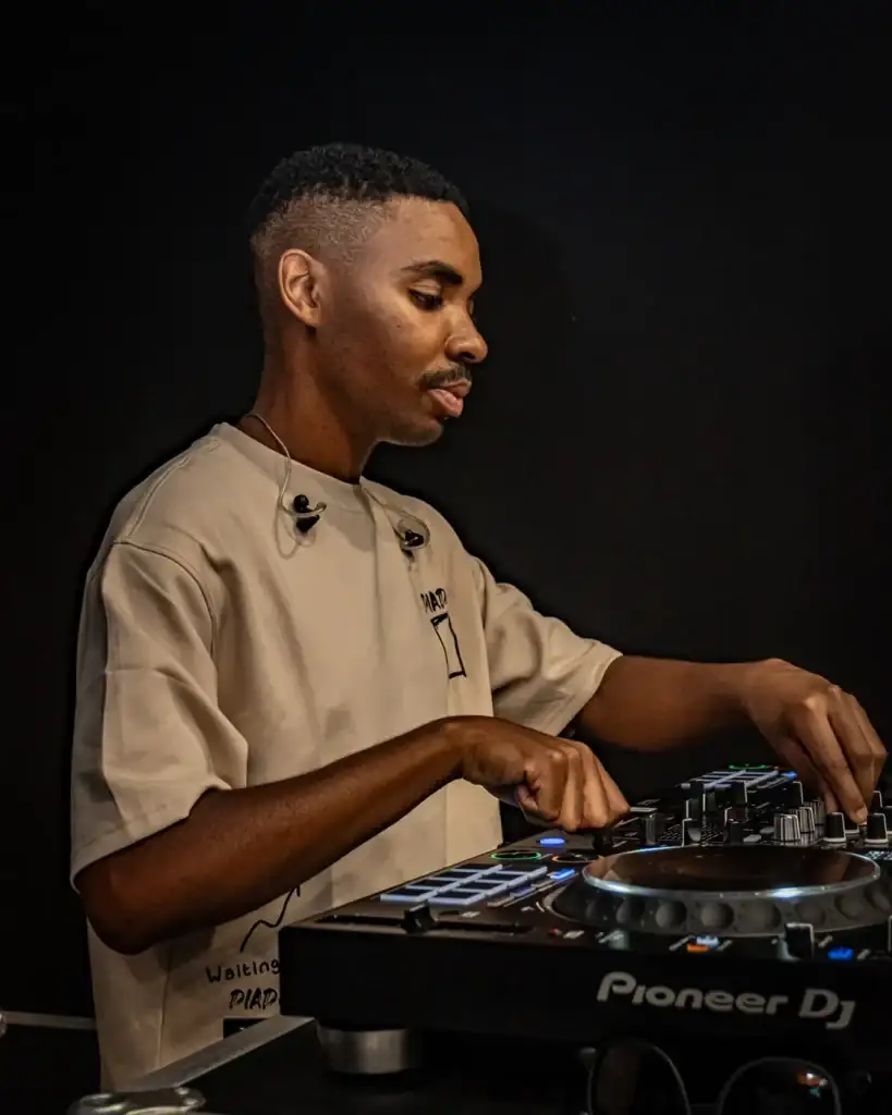 DJ Sycr – YYY Shows artist