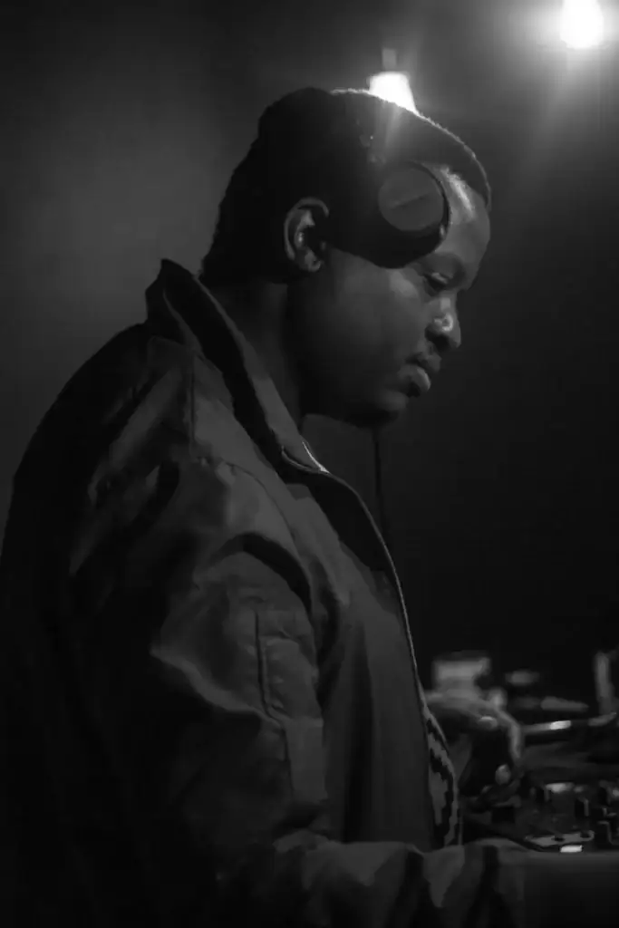 DJ XO – YYY Shows artist